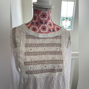 Paper dolls Elegant White Lace Women's Top